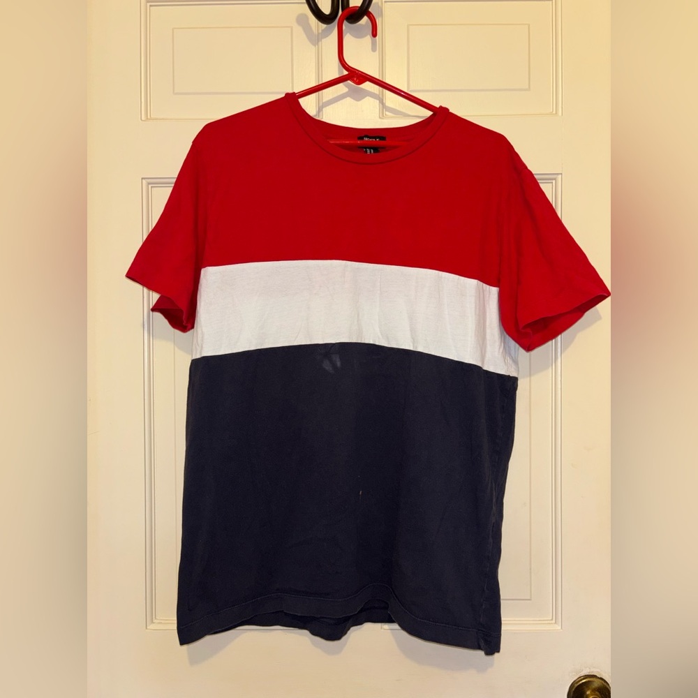 Forever 21 red white blue short sleeve top summer party holiday travel unisex